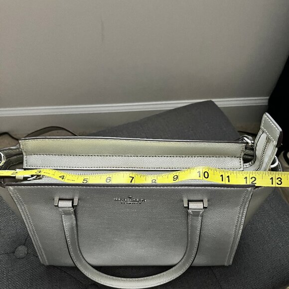 Like new! Kate Spade satchel with dust bag - Picture 12 of 15